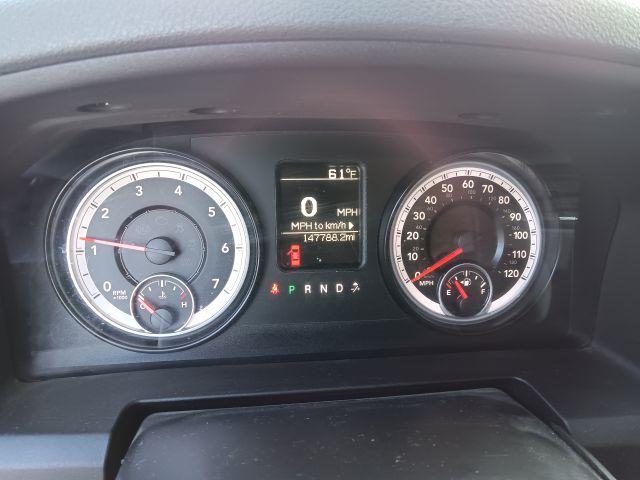 2015 RAM1500 4X4 HEMI (1).jpg